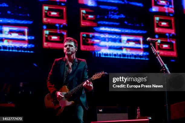 The singer Coque Malla performs during the penultimate concert of his tour at the Wizink Center, on 27 December, 2022 in Madrid, Spain. The artist...