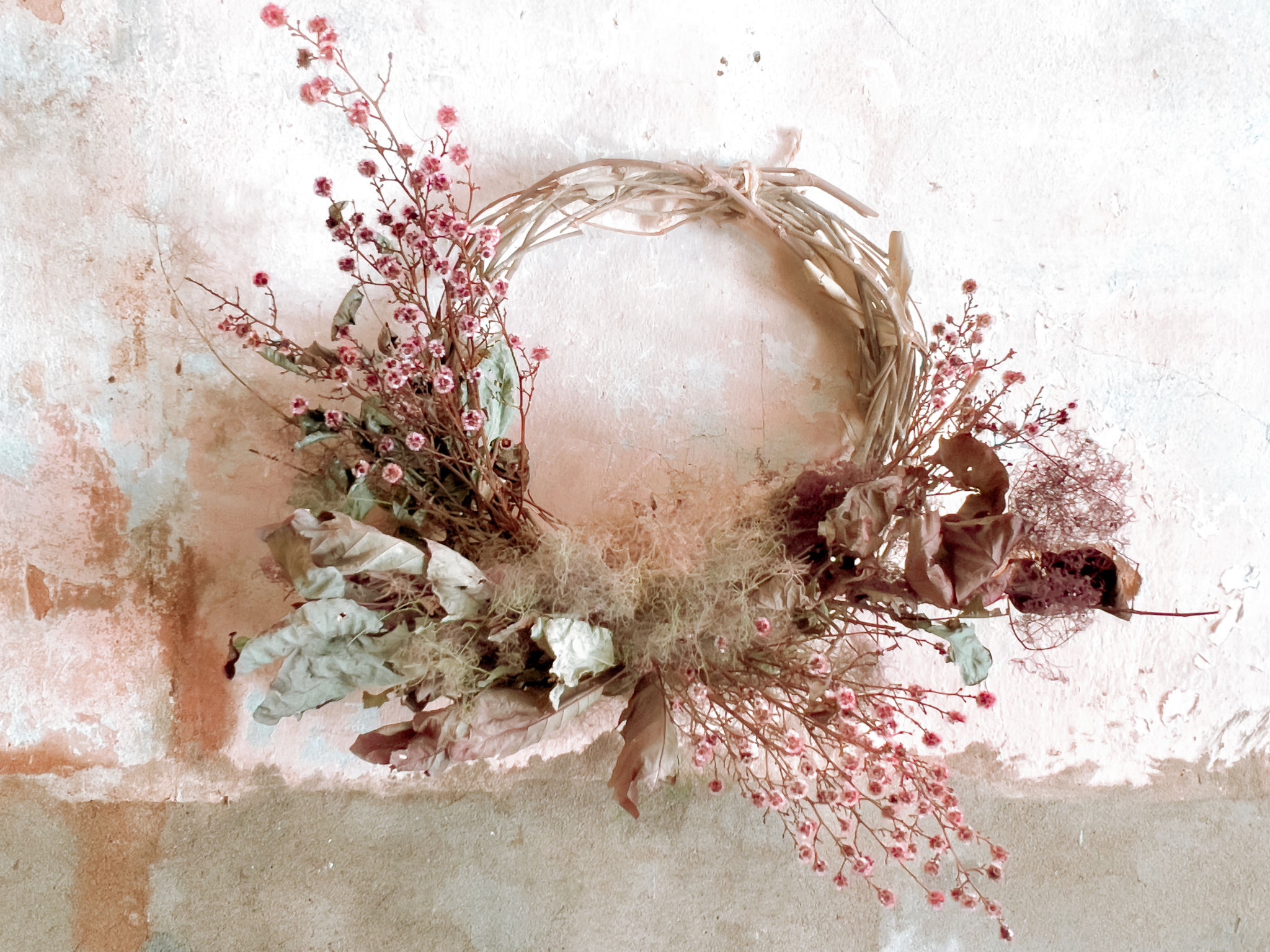 dried flowers wreath