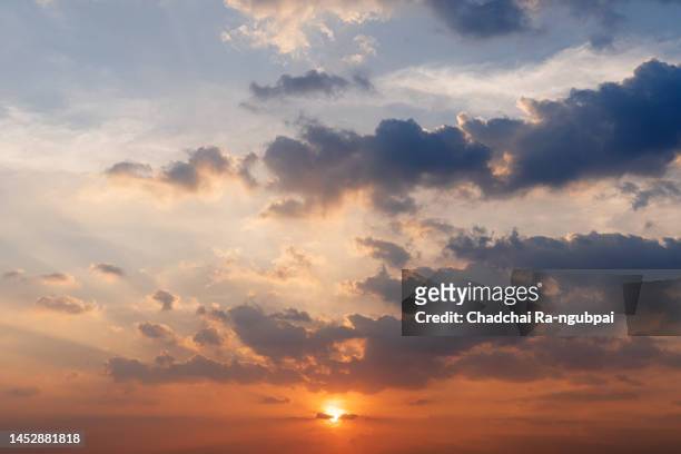 sky sunset cloud background nature - sunset stock pictures, royalty-free photos & images