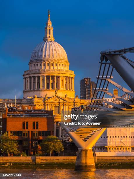 london st pauls cathedral millennium bridge thames illuminated at sunrise - museum of london stock pictures, royalty-free photos & images