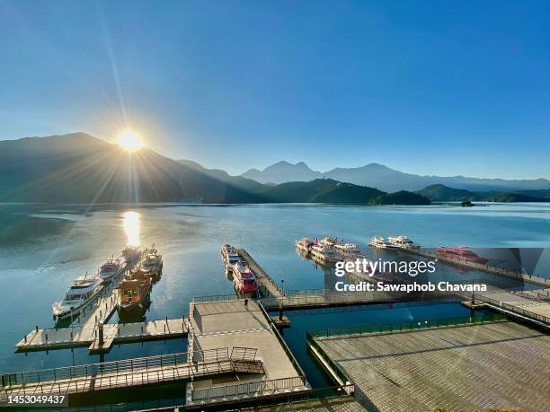 sun moon lake sunrise - sun moon lake stock pictures, royalty-free photos & images