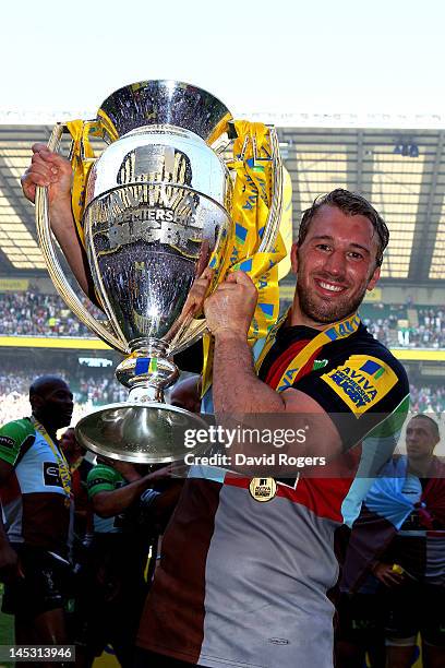 Harlequins captain Chris Robshaw celebrates with the trophy following his team's victory during the Aviva Premiership final between Harlequins and...