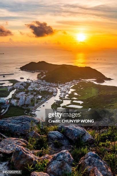 tai o fishing village, lantau, hong kong - lantau imagens e fotografias de stock