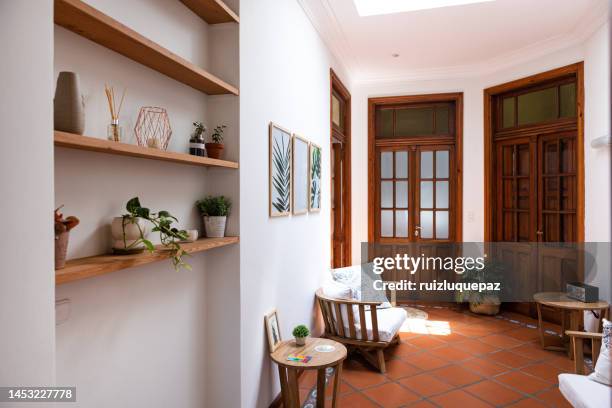 waiting room of medical office in old building - no people - clinic room stock pictures, royalty-free photos & images