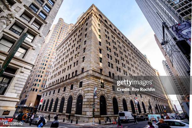 纽约联储报告显示美国家庭债务达创纪录的18.6万亿美元 季度增加1970亿美元