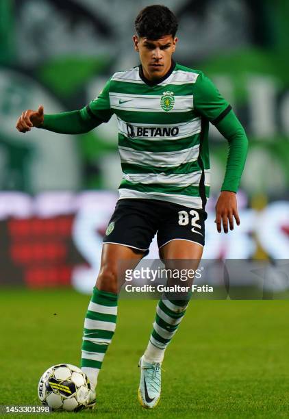 Mateus Fernandes of Sporting CP in action during the Liga Bwin match between Sporting CP and Pacos de Ferreira at Estadio Jose Alvalade on December...