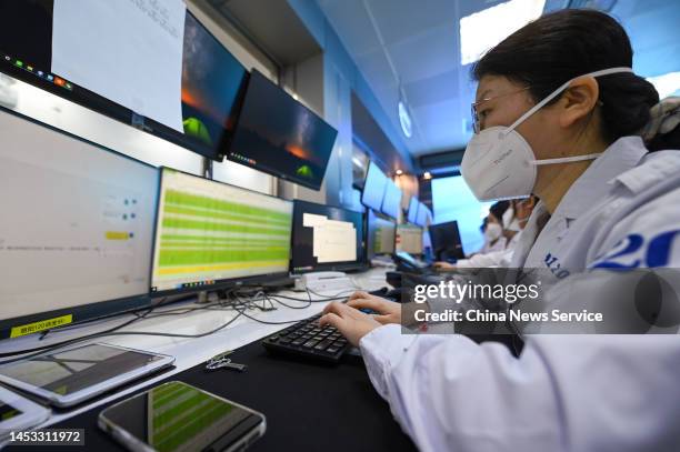 Computer Emergency Room Emergency Room Computer Photos and Premium High Res Pictures - Getty Images