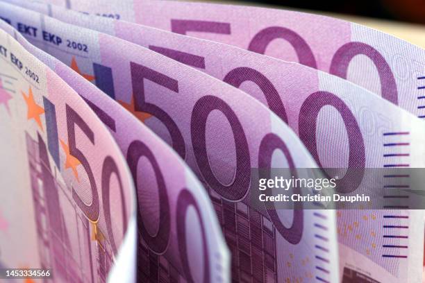 five hundred euros banknotes. - five hundred euro banknote stock pictures, royalty-free photos & images