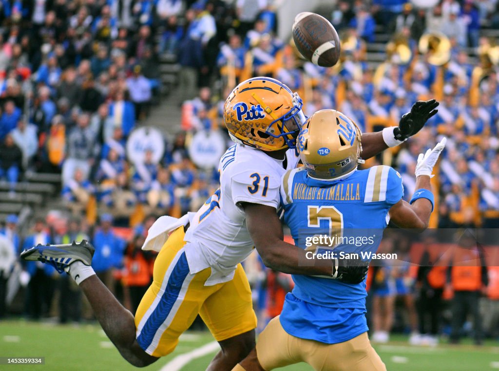 Tony the Tiger Sun Bowl - Pittsburgh v UCLA