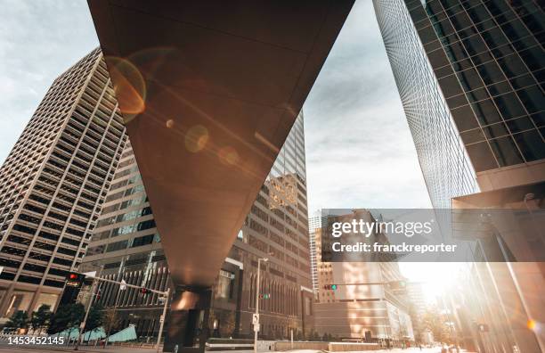 dallas downtown buildings - dallas texas stock pictures, royalty-free photos & images