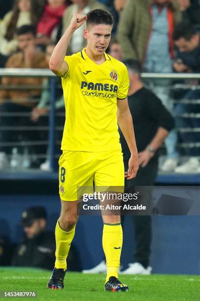 Juan Foyth of Villarreal CF celebrates after scoring the team's second goal during the LaLiga Santander match between Villarreal CF and Valencia CF...