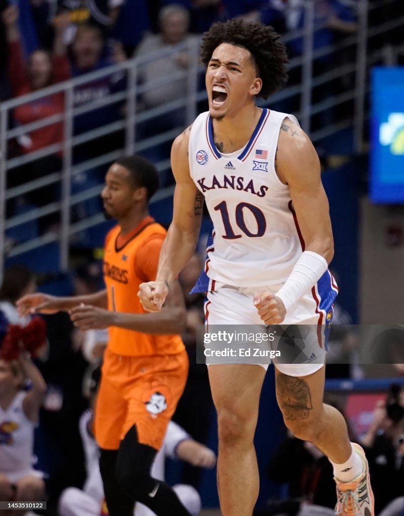 Jaley Wilson Jalen Wilson of the Kansas Jayhawks celebrates a basket against the ...