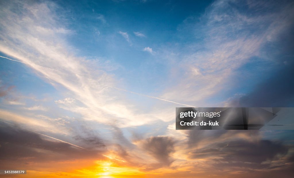Majestätischer Sonnenuntergang