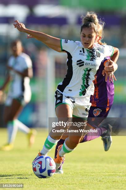 Alana Cerne of Western United takes possession of the ball during the round eight A-League Women's match between Perth Glory and Western United at...