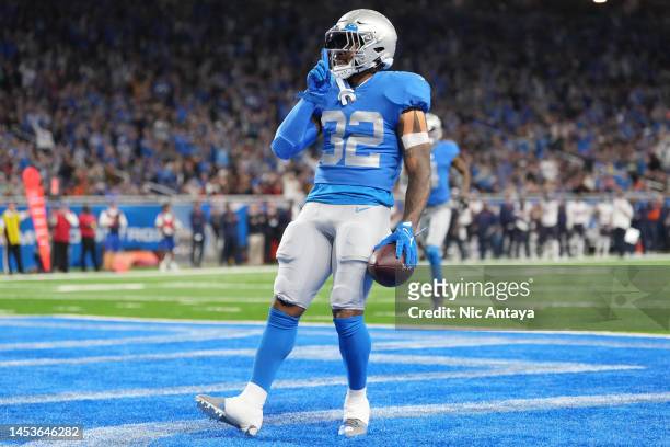 Andre Swift of the Detroit Lions celebrates after a touchdown during the second quarter in the game against the Chicago Bears at Ford Field on...