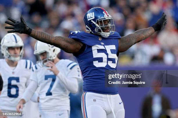 Jihad Ward of the New York Giants reacts to a Chase McLaughlin of the Indianapolis Colts missed field goal during the third quarterat MetLife Stadium...