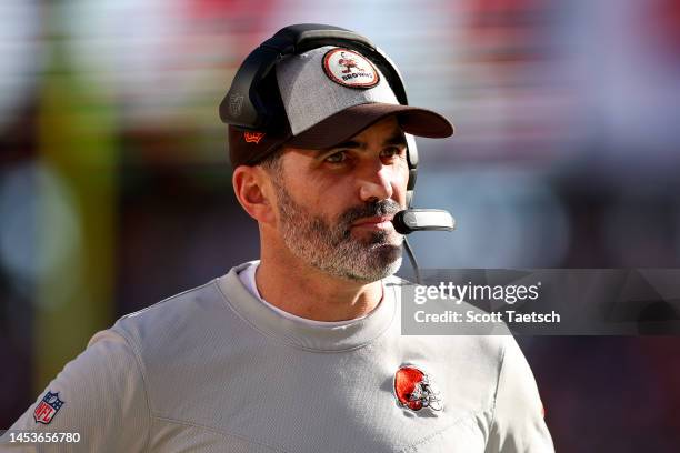 Head coach Kevin Stefanski of the Cleveland Browns looks on against the Washington Commanders during the first half of the game at FedExField on...