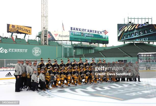 4,266 Winter Classic Practice Stock Photos, High-Res Pictures, and Images -  Getty Images