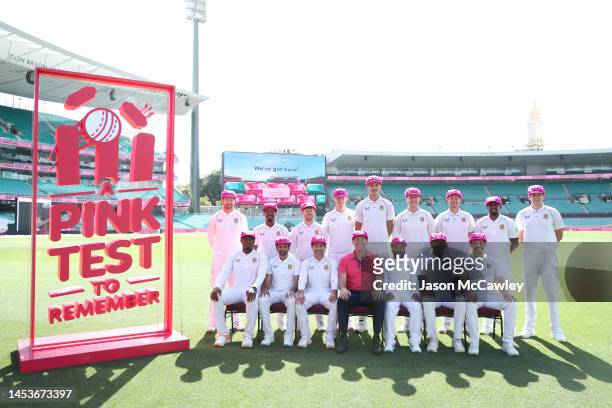 Glenn McGrath poses with the South African team during a South Africa Test squad training session at Sydney Cricket Ground on January 02, 2023 in...