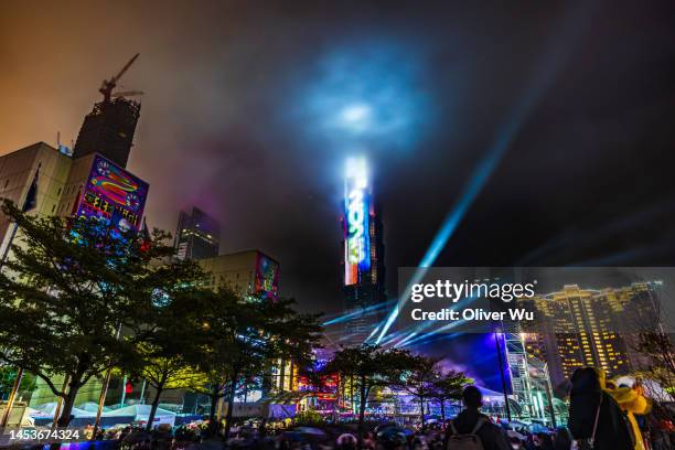 taipei 101 - 2023 new year led display - new taipei city imagens e fotografias de stock