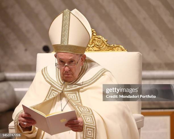 Pope Francis celebrates First Vespers and the Te Deum of thanksgiving for the year spent in St. Peter's Basilica. Vatican City , December 31st, 2022