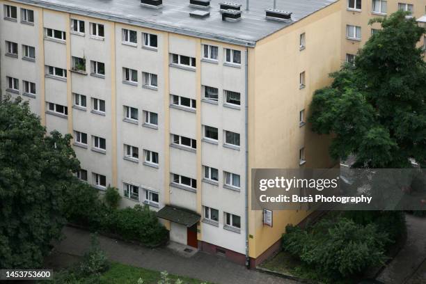 public housing block building in wroclaw, poland - the sink block stock pictures, royalty-free photos & images