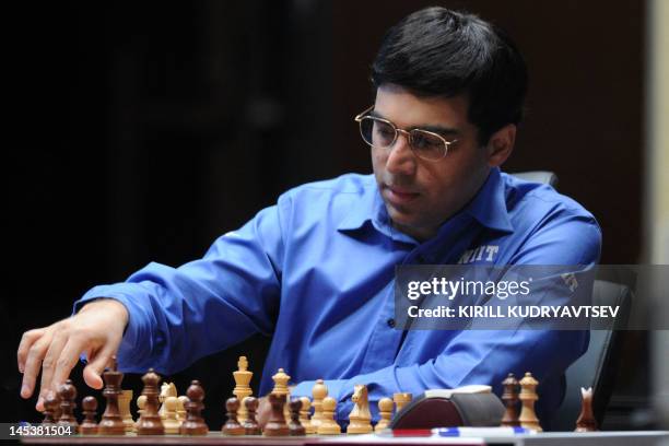 India's Vishwanathan Anand plays during a FIDE World chess championship match against Israel's Boris Gelfand in State Tretyakovsky Gallery in Moscow...