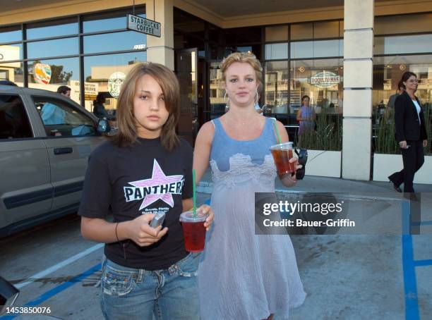 Jamie Lynn Spears and Britney Spears are seen on May 18, 2005 in Los Angeles, California.
