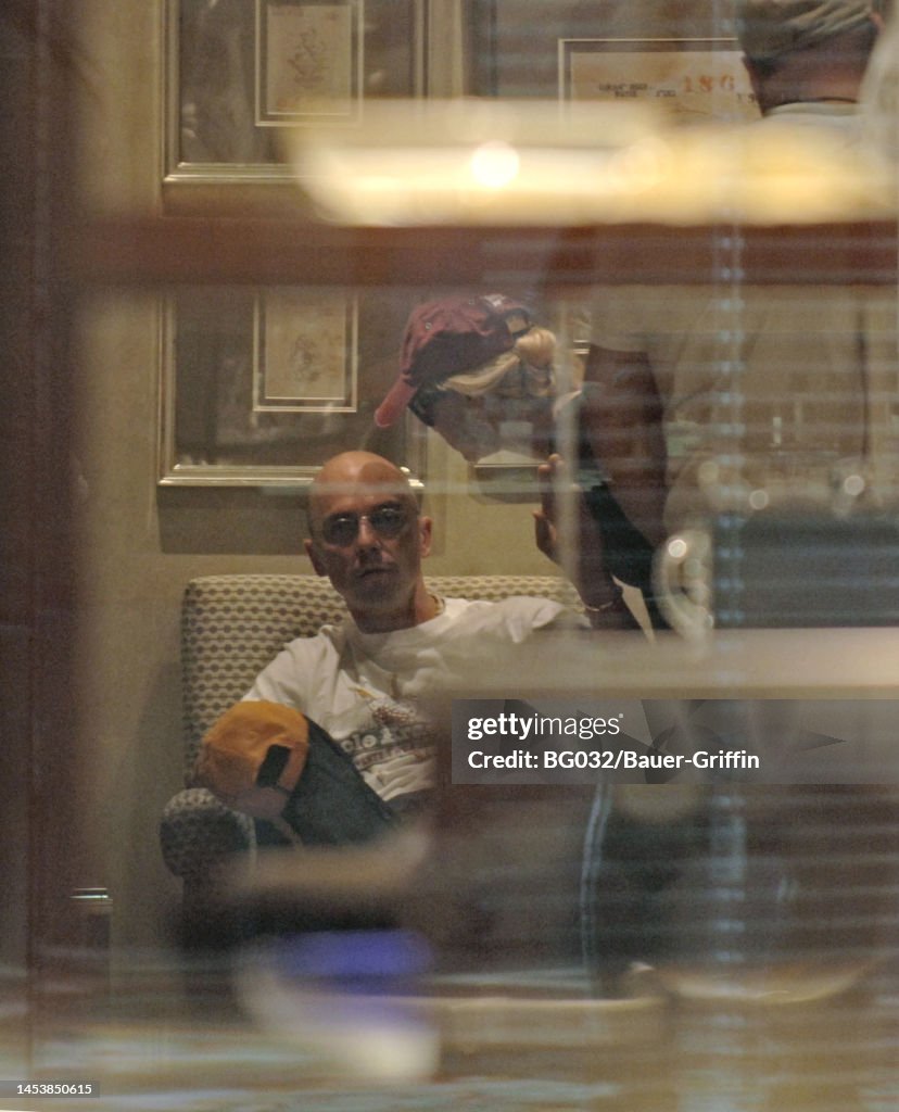 Celebrity Sightings - Bauer-Griffin - 2005
