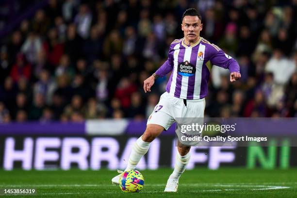 IRoque Mesa of Real Valladolid CF runs with the ball during the LaLiga Santander match between Real Valladolid CF and Real Madrid CF at Estadio...