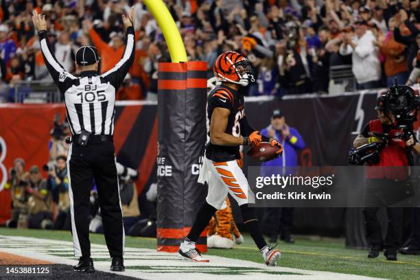 Tyler Boyd of the Cincinnati Bengals celebrates his touchdown reception against the Buffalo Bills during the first quarter at Paycor Stadium on...