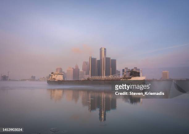 detroit, michigan - cargo ship at dawn - windsor canada stock pictures, royalty-free photos & images
