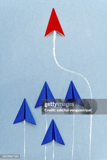leadership concept, competition, business and concept - leadership development vertical stock pictures, royalty-free photos & images