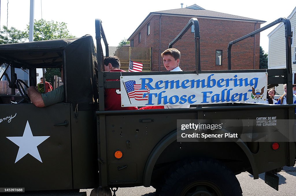 Fairfield, CT, Marks Memorial Day With Parade