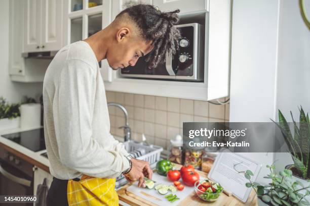 bon apetit! - buddha bowl stockfoto's en -beelden