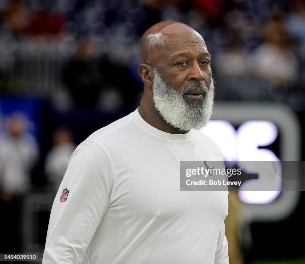 Head coach Lovie Smith of the Houston Texans against the Jacksonville Jaguars at NRG Stadium on January 01, 2023 in Houston, Texas.