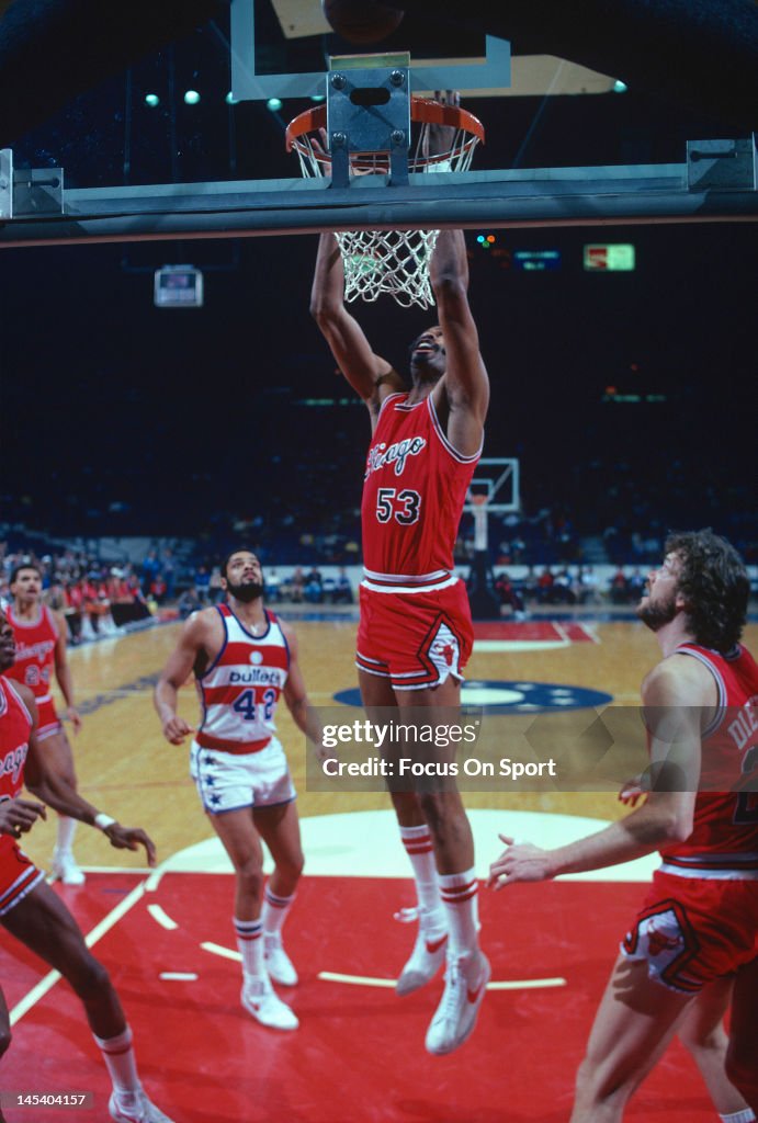 Chicago Bulls v Washington Bullets