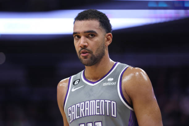 Trey Lyles of the Sacramento Kings ruled out against Suns due to illness.