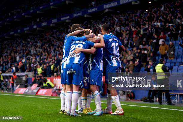 Nico Melamed of RCD Espanyol celebrates with his teammates after scoring his team's third goal during the Copa del Rey Round of 32 match between RCD...