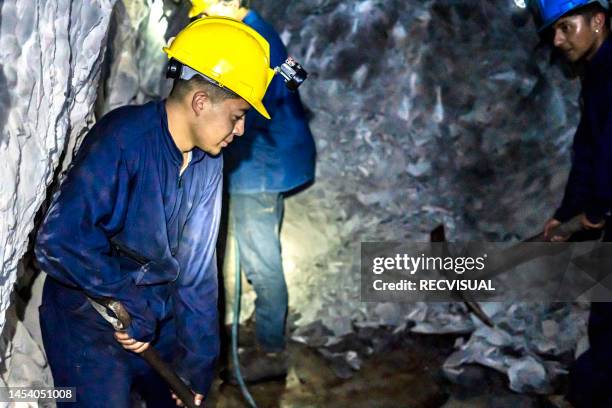 Mining Occupation 34 Miners Photos and Premium High Res Pictures - Getty Images