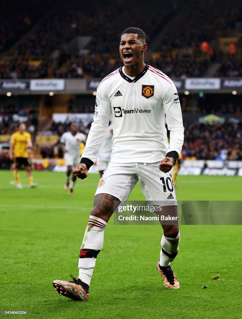 Wolverhampton Wanderers v Manchester United - Premier League