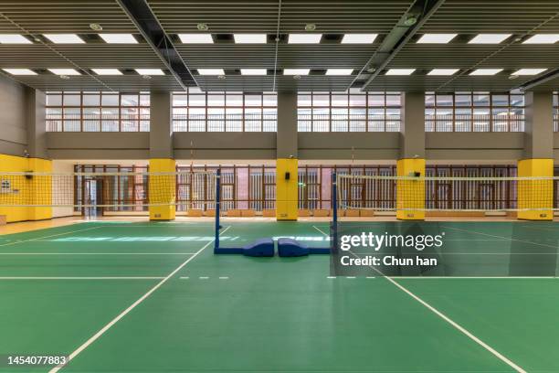 an empty large and spacious indoor sports stadium - gym interior stock pictures, royalty-free photos & images