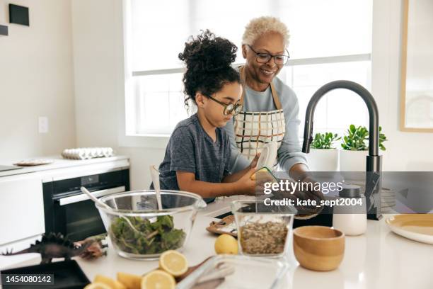 family friendly caribbean vacation rentals - lifestyles stock pictures, royalty-free photos & images