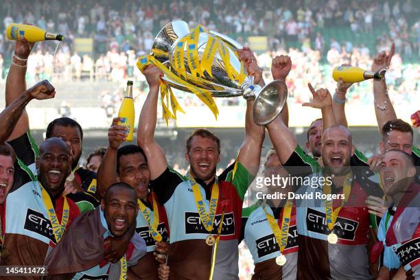 Harlequins captain Chris Robshaw lifts the trophy following his team's victory during the Aviva Premiership final between Harlequins and Leicester...