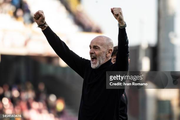 Stefano Pioli manager of AC Milan celebrate after the Serie A match between Salernitana and AC MIlan at Stadio Arechi on January 04, 2023 in Salerno,...