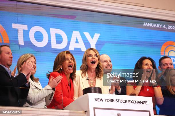 Today show cohosts Savannah Guthrie and Hoda Kotb ring the opening bell at the New York Stock Exchange during morning trading on January 04, 2023 in...