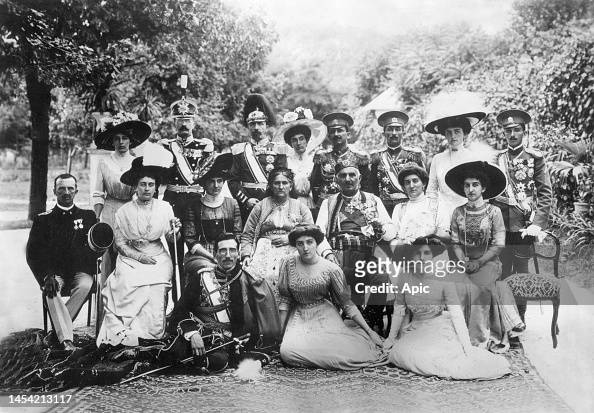 Garden Party a Cettinye au Montenegro en 1910: la princesse Vera de Montenegro