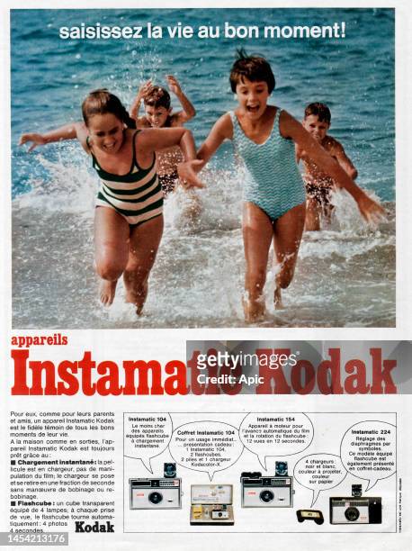 French advertisement for Kodak Instamatic cameras, 1967.