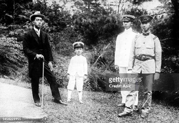 The 4 sons of japanese emperor Taisho in 1921 : future japanese emperor Hiro Hito, his brothers princes Takahito Mikasa, Nobuhito Takamatsu et...