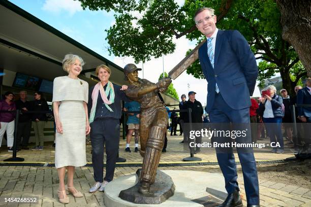 Belinda Clark along with Dominic Perrottet, Premier of New South Wales and Dame Quentin Bryce, former Governor-General of Australia reveal a statue...